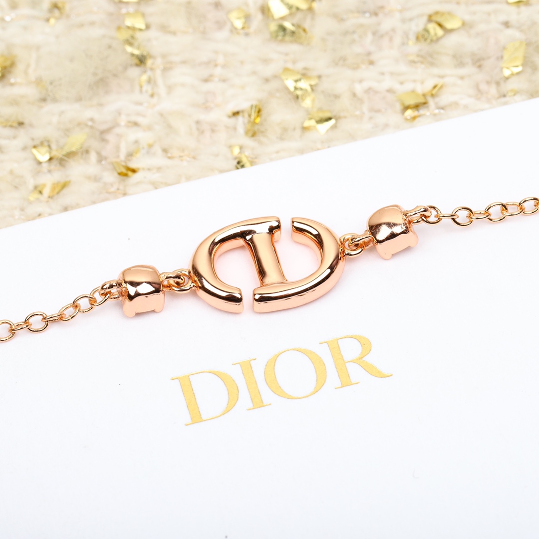 Christian Dior Necklaces